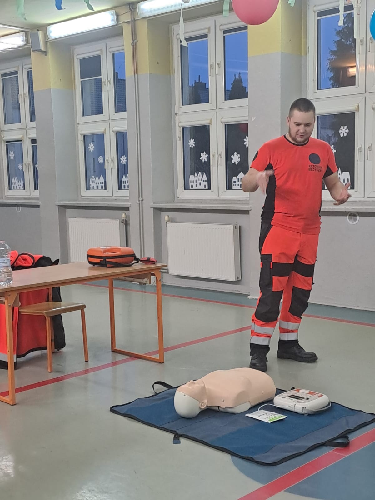 news 2025 03 spotkanie z ratownikiem medyrcznym w zdzieszowicach 03
