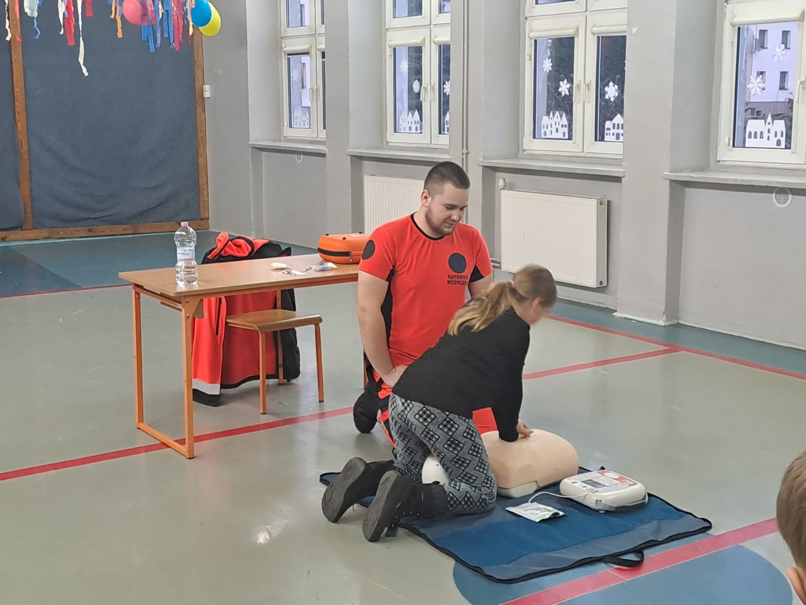 news 2025 03 spotkanie z ratownikiem medyrcznym w zdzieszowicach 04