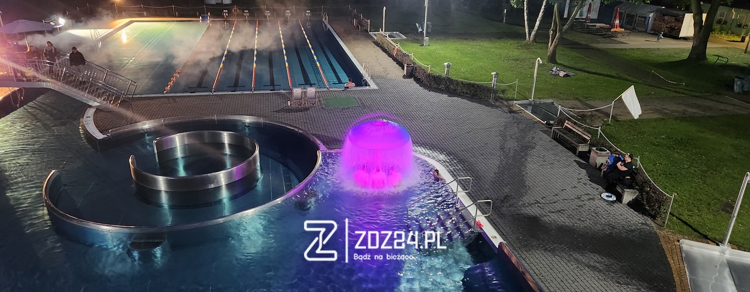 news 2025 07 nocne plywanie na basenie w zdzieszowicach 16