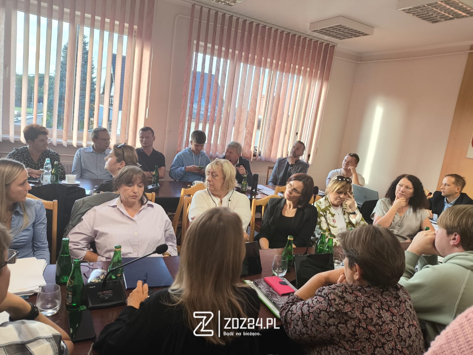 news 2025 09 posiedzenie komisji edukacji zdzieszowice 01