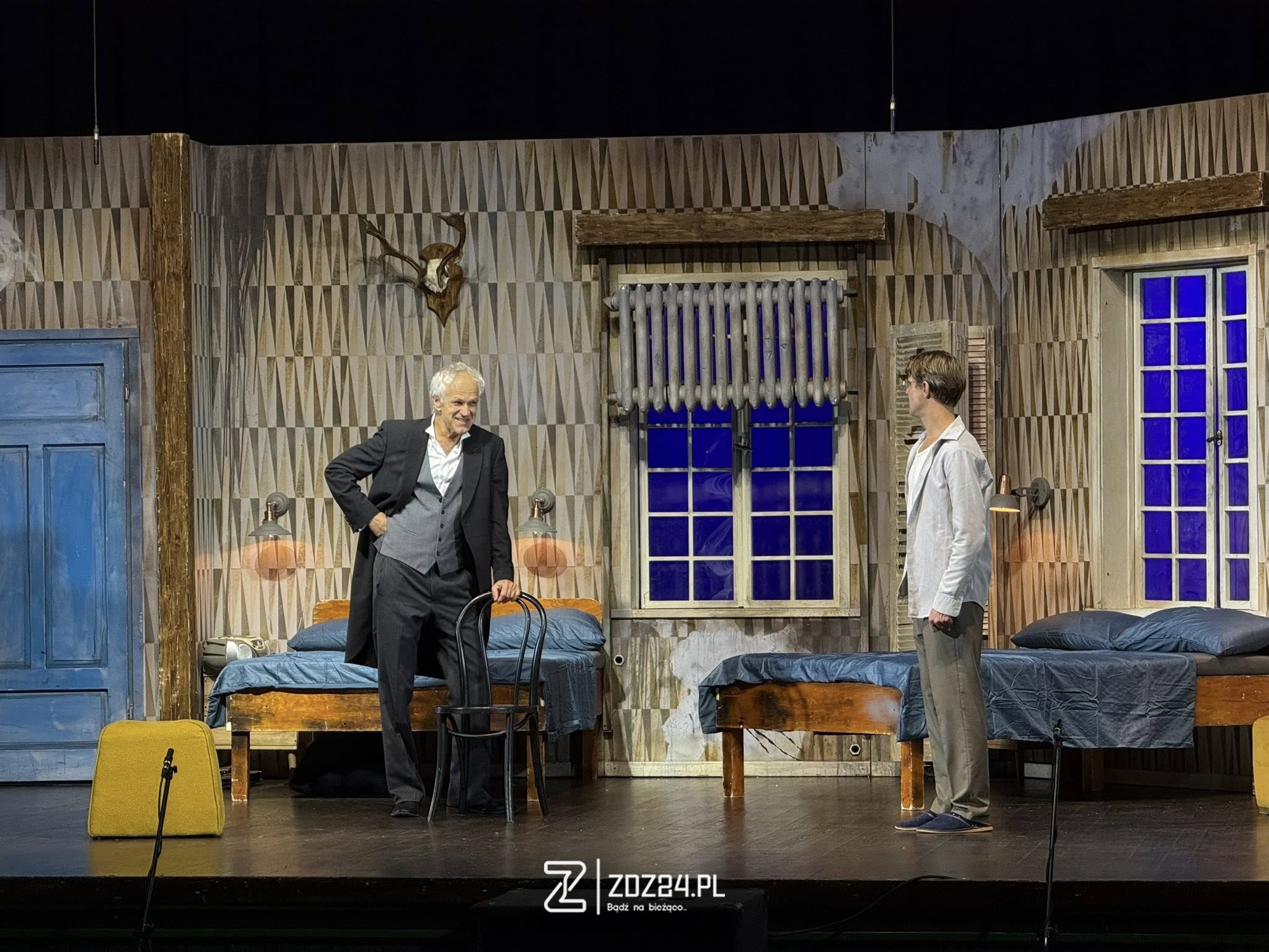news 2025 10 teatr capitol lozko pelne cudzoziemcow w zdzieszowicach 3
